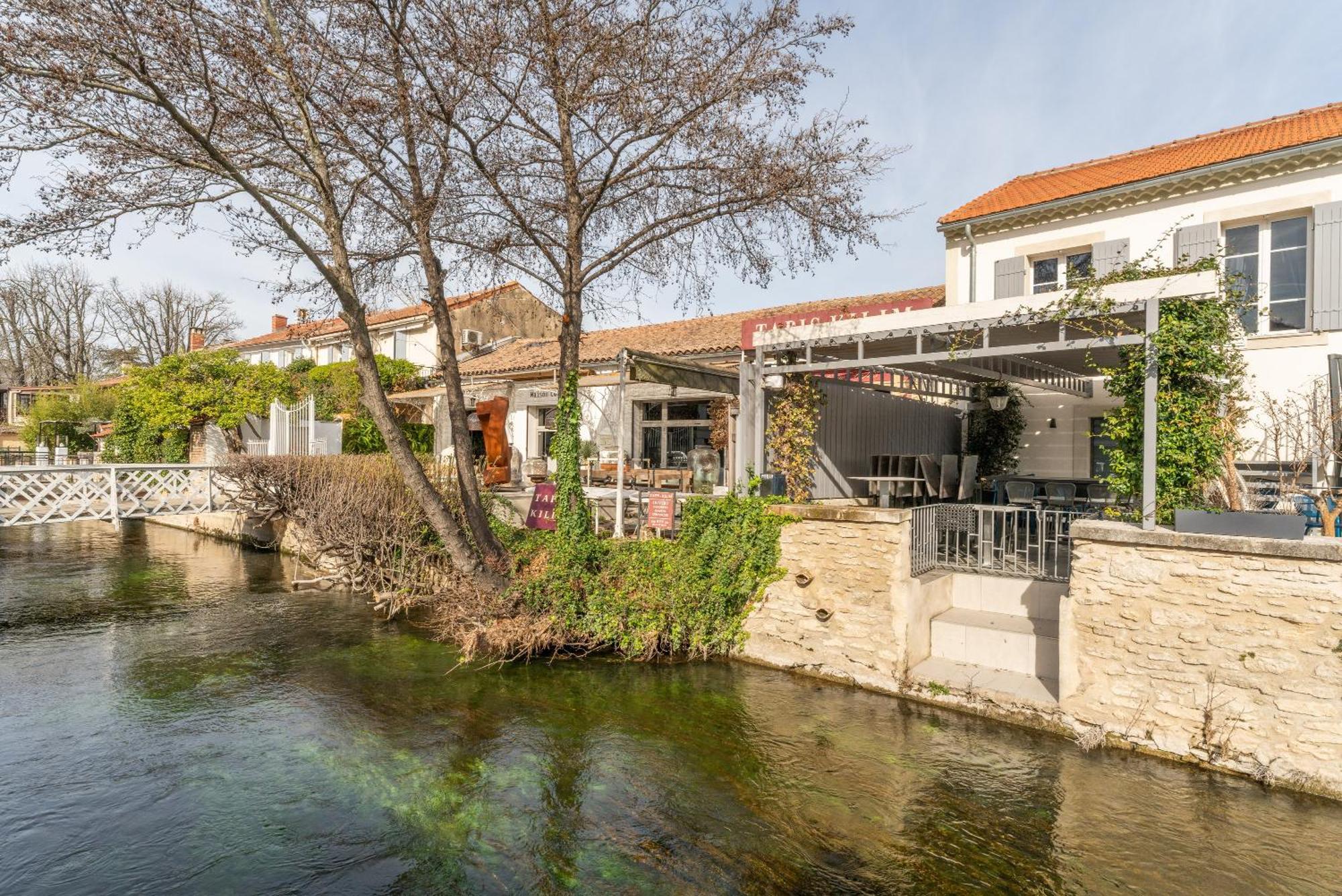 Gite La Confidence L'Isle-sur-la-Sorgue Bagian luar foto